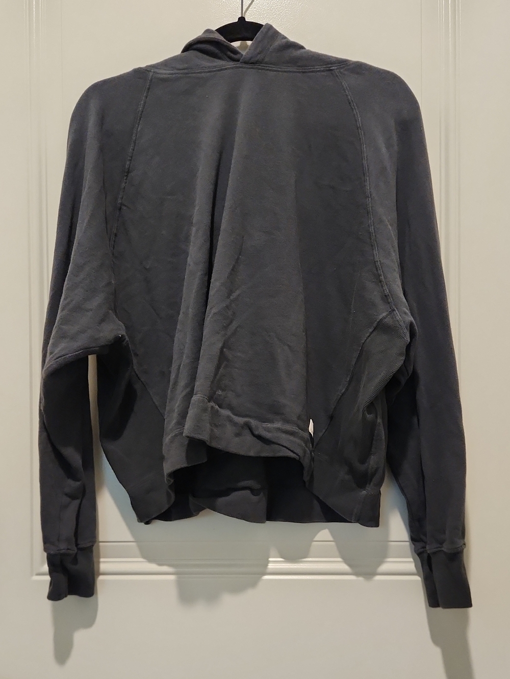 Vuori Faded Gray Pullover Hoodie - Women's Medium
